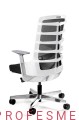 fotel-tapicerowany-z-bialym-stylowym-stelazem-ergonomiczny-z-regulacja-podlokietnikow-siedziska-oparcia-z-mechanizmem-synchron-Unique-dystrybutor-wielkopolska-profesmeb.jpg