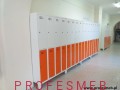 Szafki na nóżkach metalowe socjalne BHP ubraniowe do szkół, zakładów pracy, urzędów.jpg